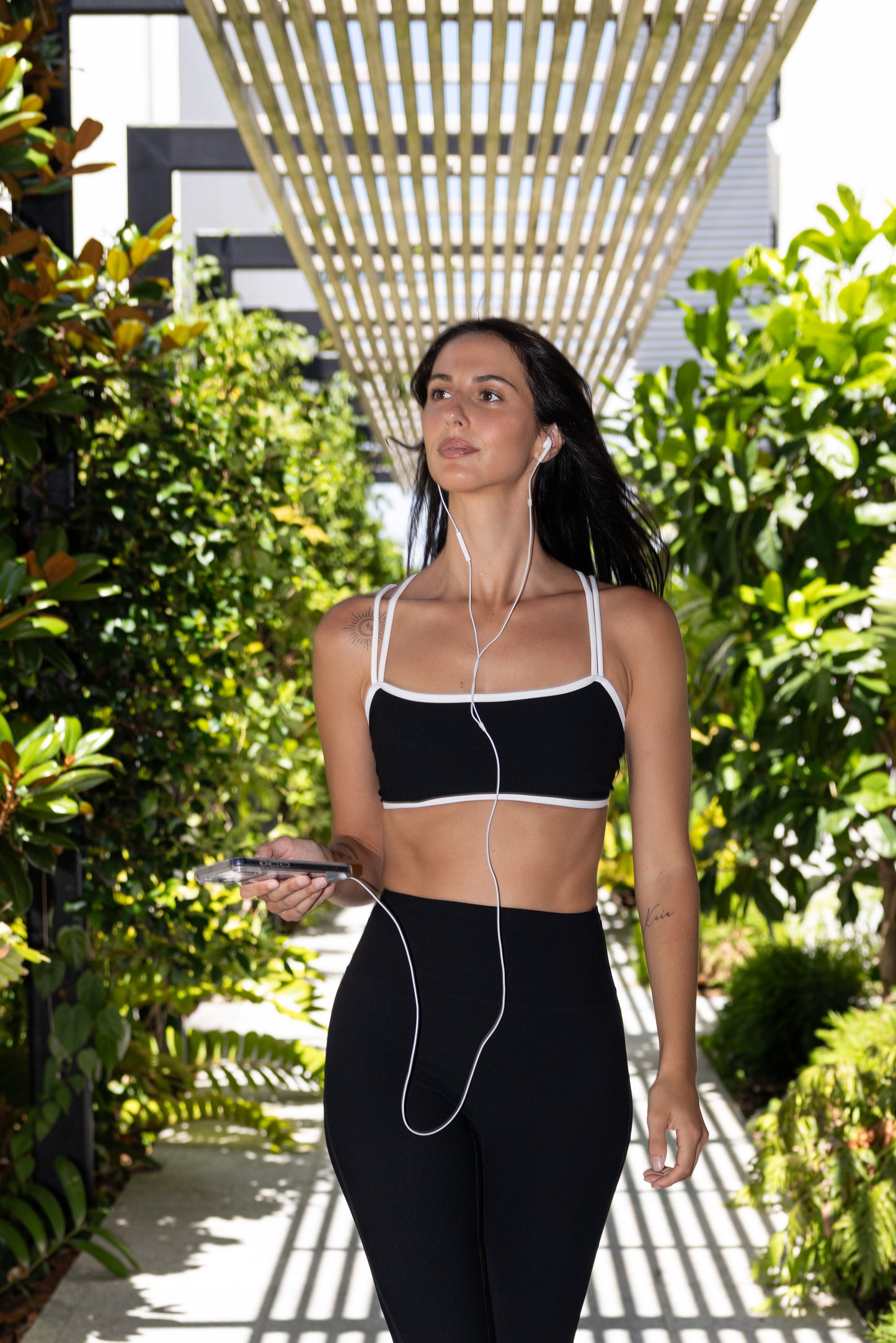 The ritual flare - Brown/ Black